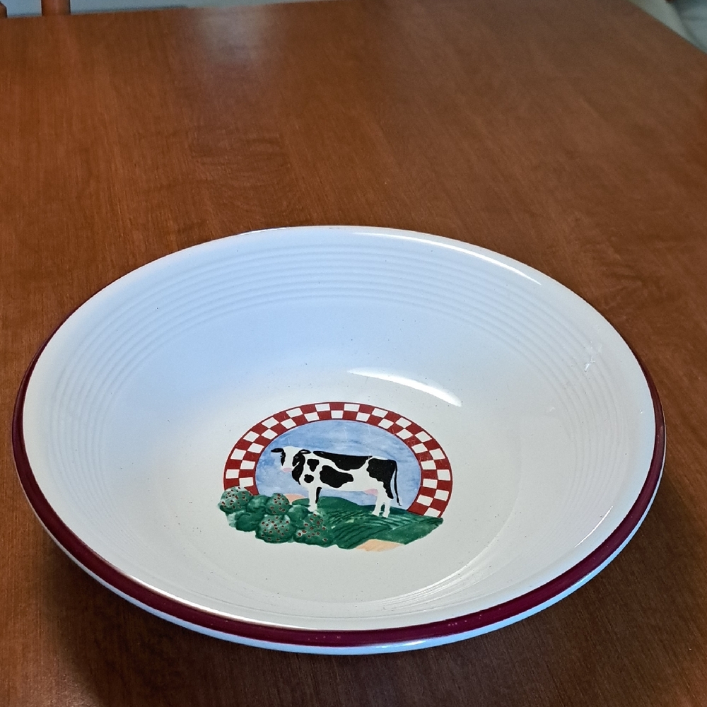 🗽Century Stoneware Ceramic Bowl with Cow Design